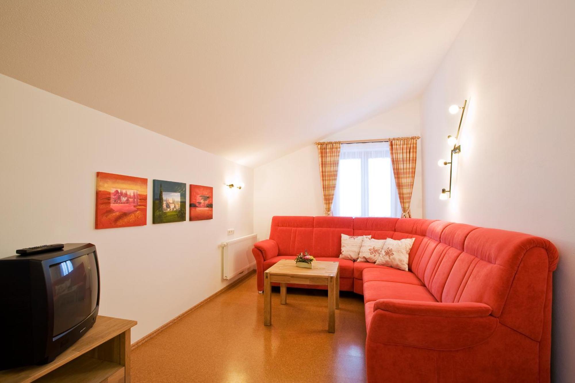 Haus Oberstocker * St. Johann im Pongau